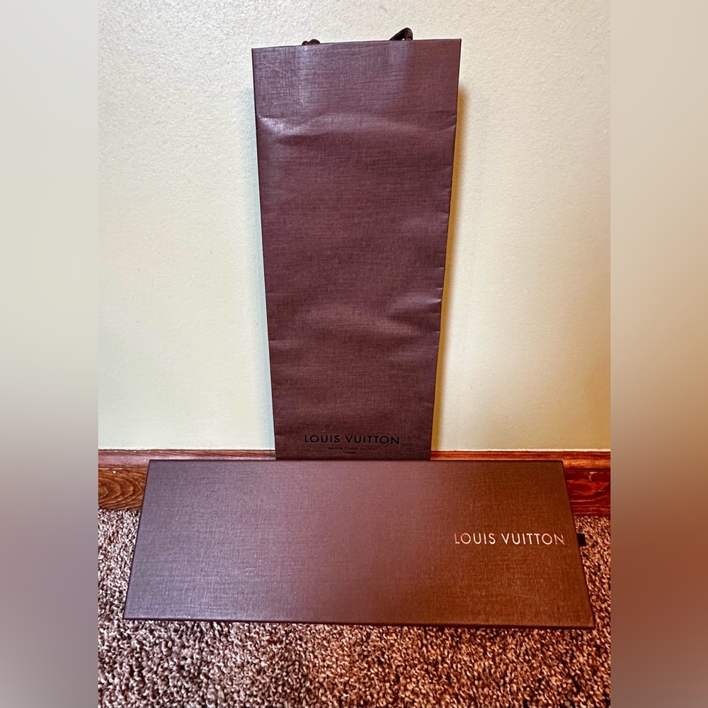 Louis Vuitton Wallet Box & Bag